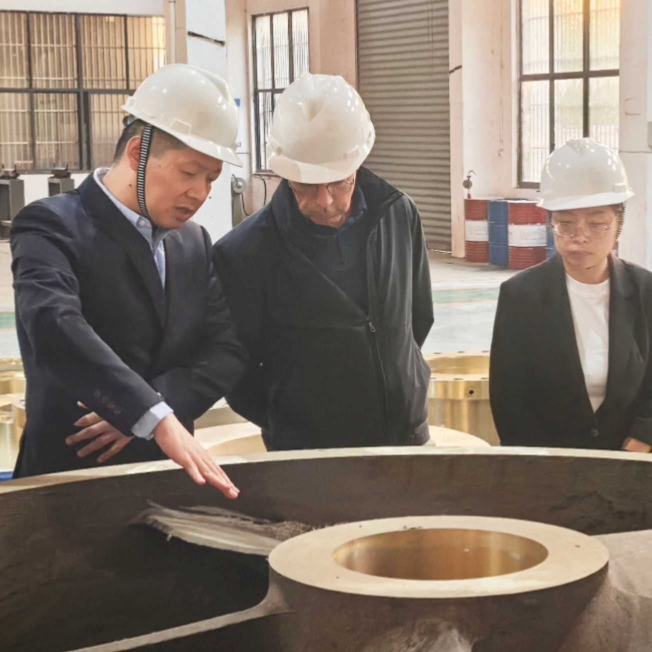 Mr.Bernd Bertram,Vice Presidint,Propulsion business Marine Power Wartsila ,and his team visted Zhenjiang Jinye Propeller Co.,ltd on Nov 7 2024